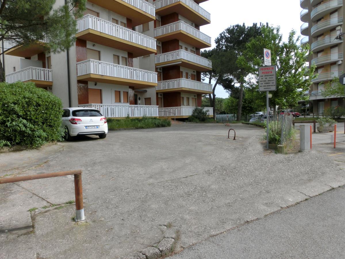 Apartmán Lucerna Lignano Sabbiadoro Exteriér fotografie